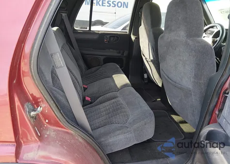 1999 Chevrolet Blazer Ls z USA, uszkodzony, nr VIN 1GNCS13W7X2144549